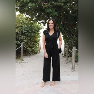 Francesca’s Mi Ami Elegant Black Jumpsuit with Tie Belt L